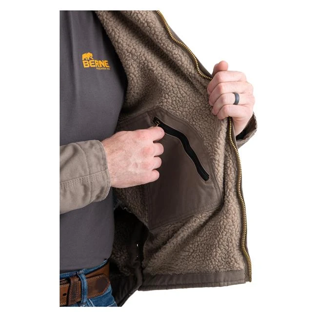 Men's Berne Workwear Washed Hooded Work Coat - Image 4